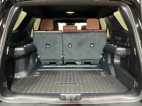 Used 2026 Toyota 4Runner Limited image 22