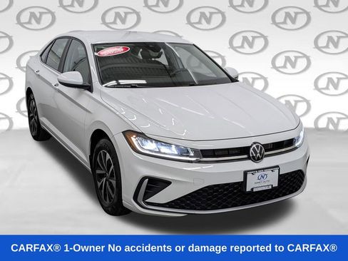 Used 2025 Volkswagen Jetta S FWD image 17