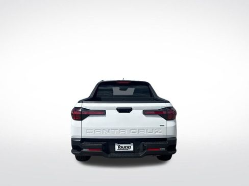Used 2025 Hyundai Santa Cruz SEL AWD/4WD image 4