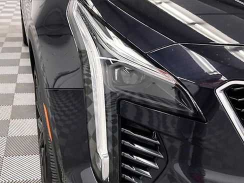 Used 2023 Cadillac XT4 Sport w/ Sun And Sound Package image 31