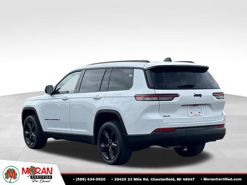 Used 2024 Jeep Grand Cherokee L Altitude AWD/4WD image 4