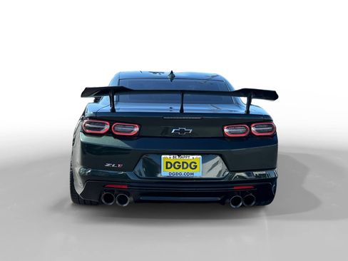 Used 2020 Chevrolet Camaro ZL1 RWD image 4