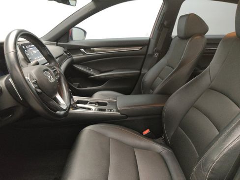 Used 2019 Honda Accord Sport image 17