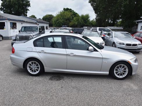 Used 2010 BMW 328i Sedan image 4