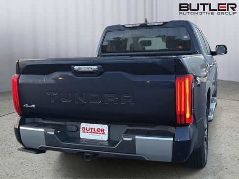 Used 2023 Toyota Tundra Limited w/ Power Package AWD/4WD image 5