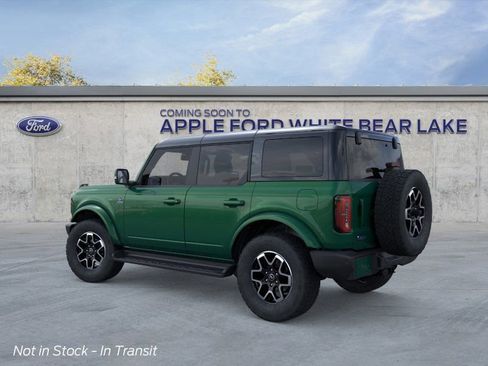 New 2025 Ford Bronco Outer Banks image 4