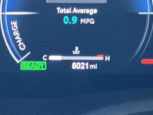 Used 2025 Toyota Camry XLE image 19