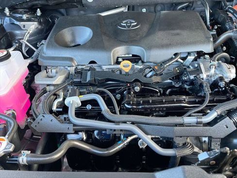 Certified 2025 Toyota RAV4 LE image 17