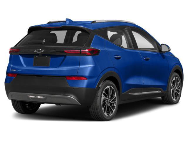 Used 2023 Chevrolet Bolt EUV Premier w/ Sun & Sound Package FWD image 2