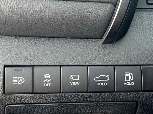 Used 2024 Toyota Camry XSE w/ Navigation Package image 10