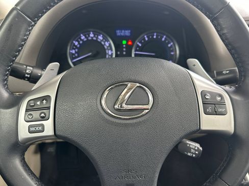 Used 2011 Lexus IS 250 w/ Premium Pkg Value Edition image 29