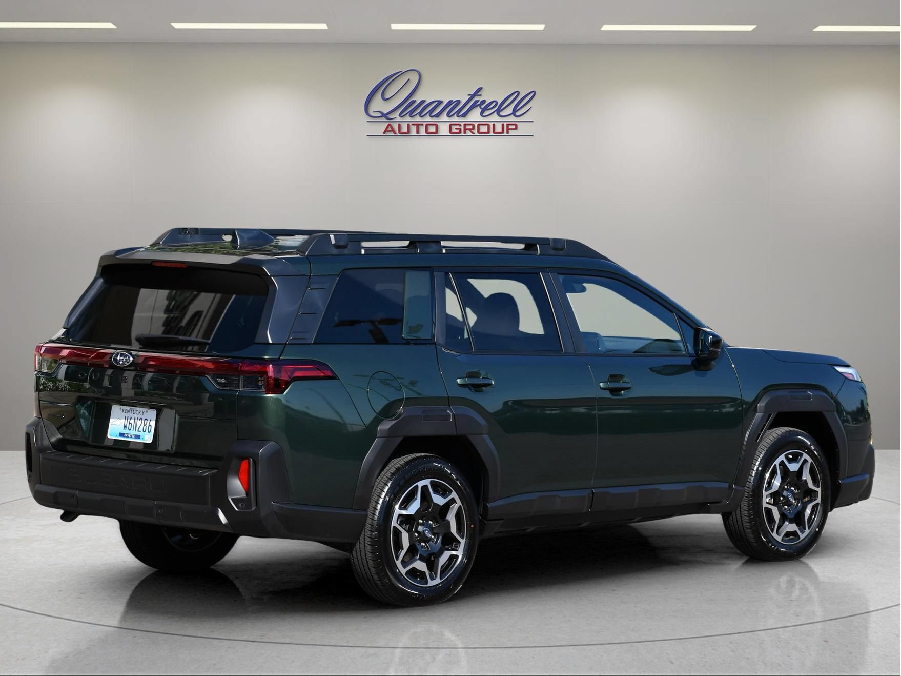 Certified 2026 Subaru Outback Touring AWD/4WD image 4