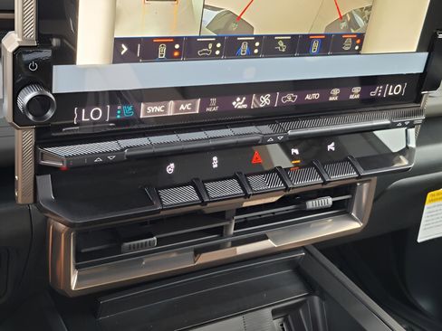 New 2025 GMC Hummer EV 3X image 33