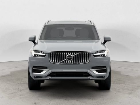 Certified 2024 Volvo XC90 B5 Plus w/ Protection Package AWD/4WD image 2