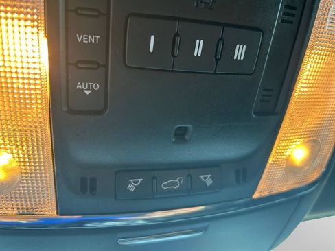 Certified 2022 Jeep Grand Cherokee Laredo X AWD/4WD image 26