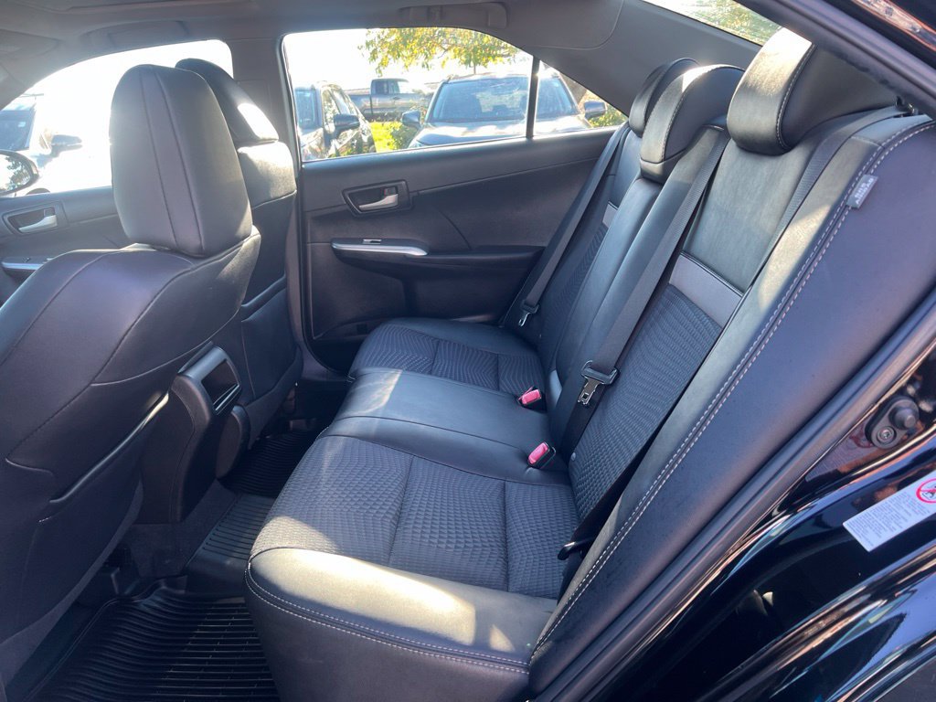Used 2012 Toyota Camry SE FWD image 20