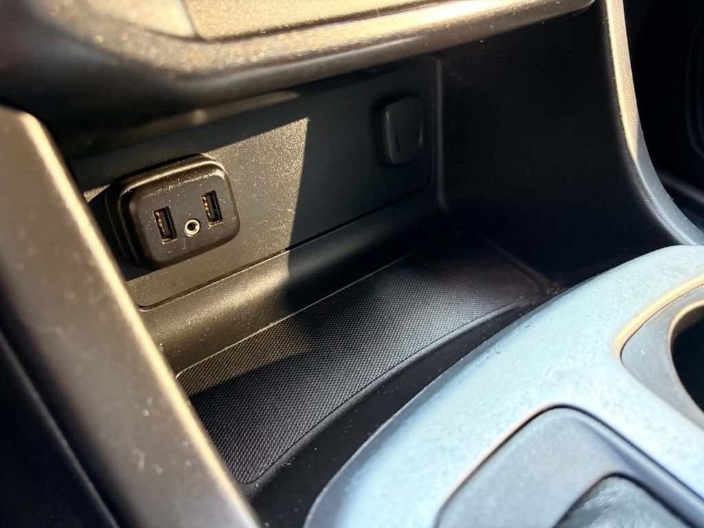 Used 2022 Chevrolet Colorado LT w/ Safety Package RWD image 19