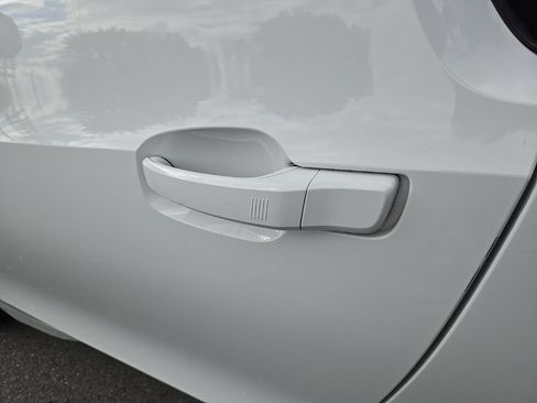 Used 2014 BMW i3 w/ Range Extender RWD image 15