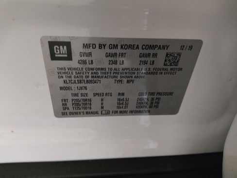 Used 2020 Chevrolet Trax LT w/ LT Convenience Package FWD image 33
