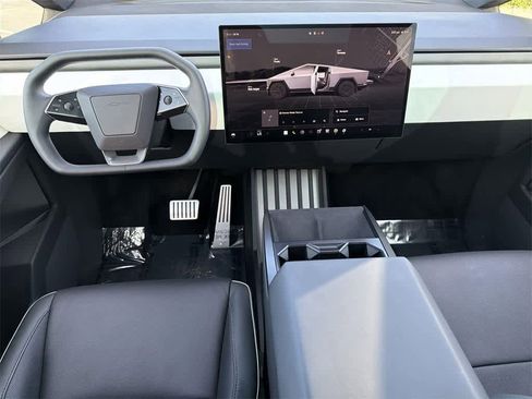 Used 2024 Tesla Cybertruck AWD Crew Cab image 12