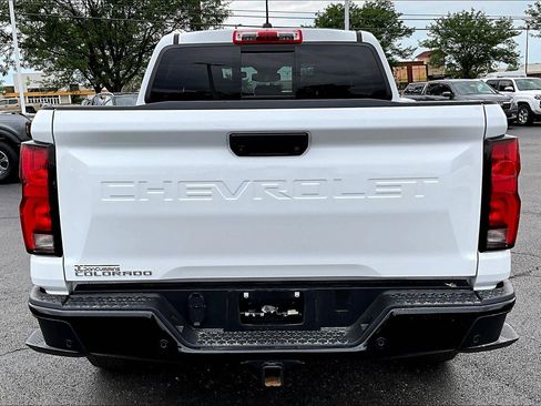 Used 2026 Chevrolet Colorado Z71 w/ Technology Package AWD/4WD image 5