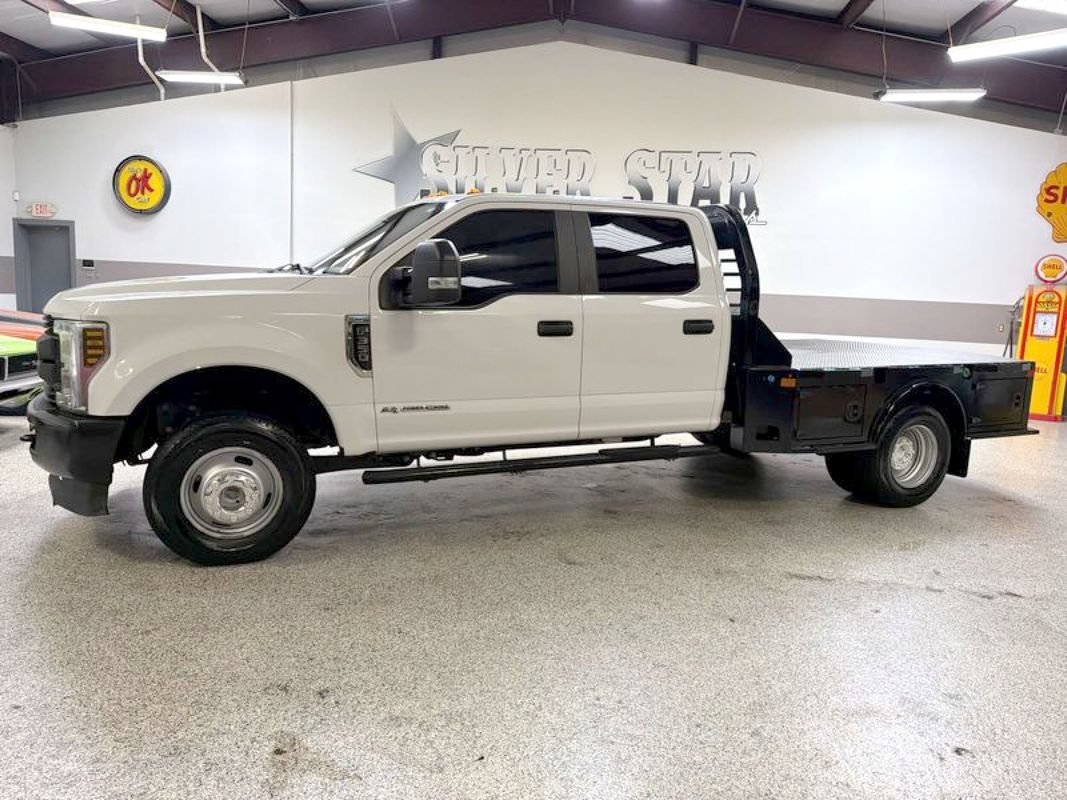 Used 2019 Ford F350 XL w/ Power Equipment Group AWD/4WD image 2