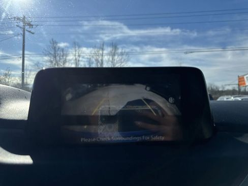 Used 2017 MAZDA CX-5 Touring w/ Preferred Equipment Package image 23