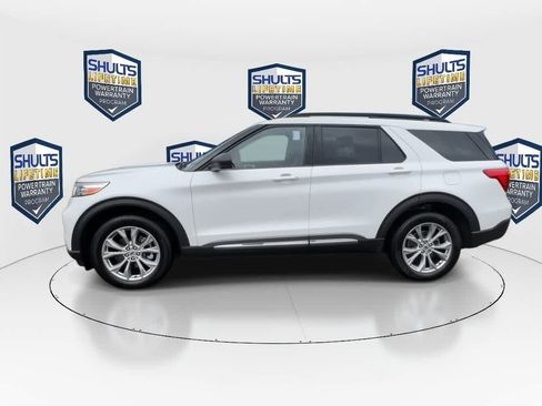 Used 2023 Ford Explorer XLT w/ Equipment Group 202A image 5