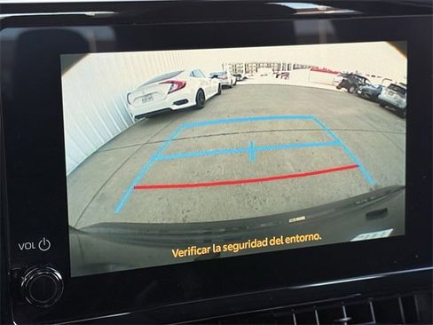 Used 2025 Toyota Corolla LE image 18