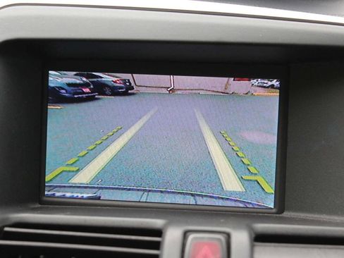 Used 2011 Volvo XC60 T6 image 23