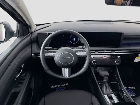 Used 2025 Hyundai Tucson SEL image 24