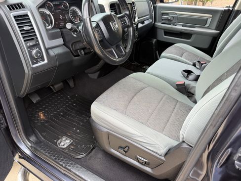 Used 2015 RAM 1500 Outdoorsman image 19