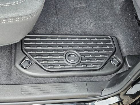 New 2026 RAM 1500 Big Horn AWD/4WD image 32
