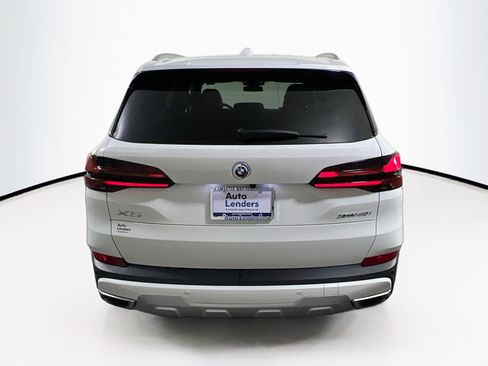 Used 2024 BMW X5 xDrive40i w/ Premium Package AWD/4WD image 6