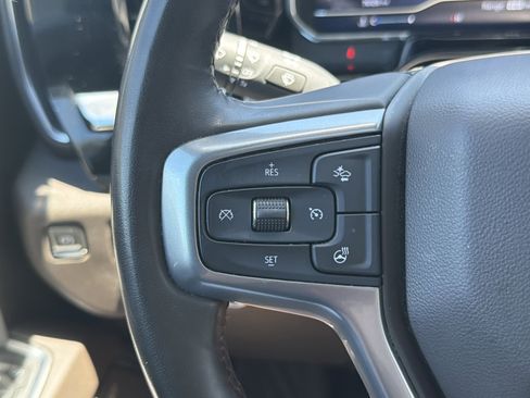 Used 2024 Chevrolet Silverado 2500 LTZ w/ LTZ Convenience Package AWD/4WD image 19