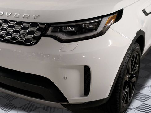 New 2026 Land Rover Discovery S AWD/4WD image 10