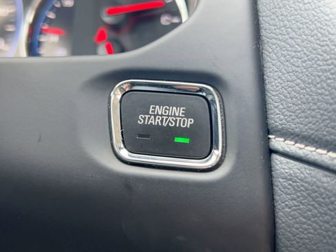 Used 2022 GMC Acadia Denali w/ Denali Ultimate Package image 27