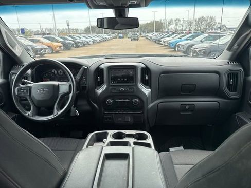 Used 2019 Chevrolet Silverado 1500 Custom Trail Boss w/ Custom Convenience Package image 21