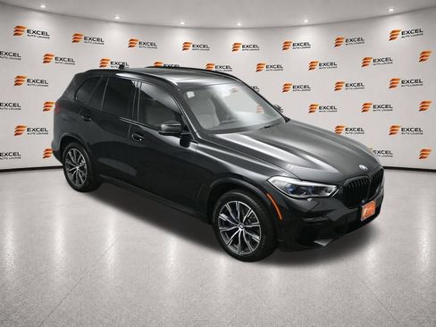 Used 2023 BMW X5 xDrive40i w/ Executive Package AWD/4WD image 52