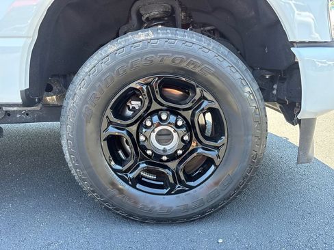Used 2024 Ford F250 XL w/ STX Appearance Package AWD/4WD image 10