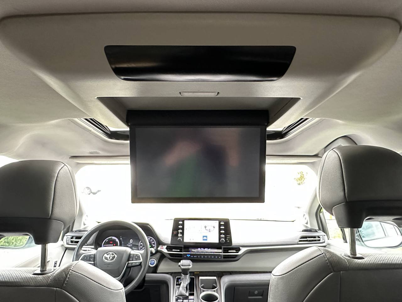 Used 2021 Toyota Sienna Limited AWD/4WD image 50