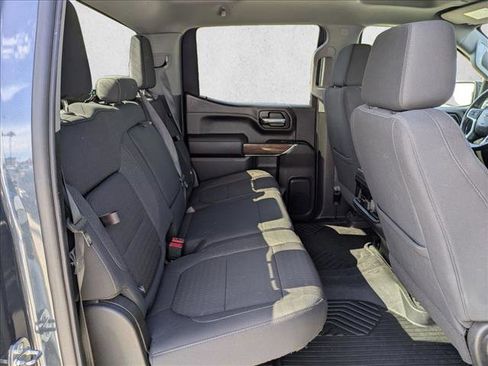 Used 2021 Chevrolet Silverado 1500 LT Trail Boss w/ Bed Protection Package image 18