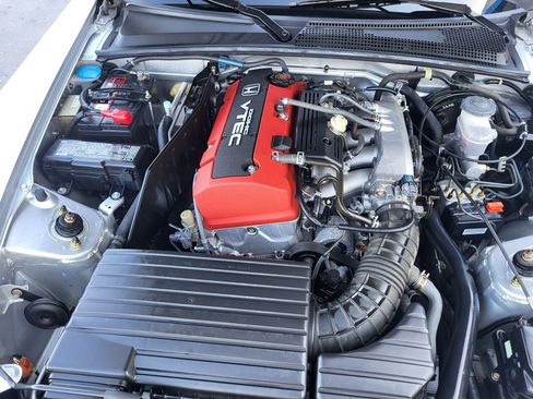 Used 2002 Honda S2000 image 18