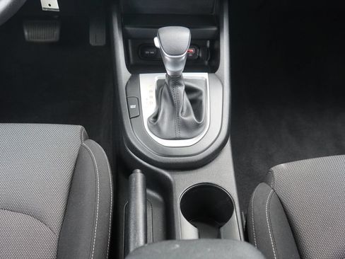 Used 2024 Kia Forte LXS w/ LXS Technology Package FWD image 20