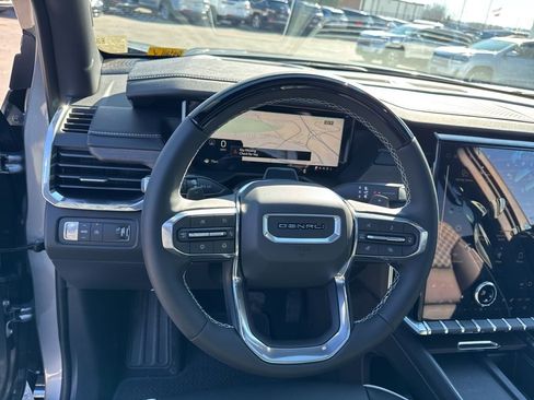 New 2026 GMC Acadia Denali w/ Super Cruise Package image 16