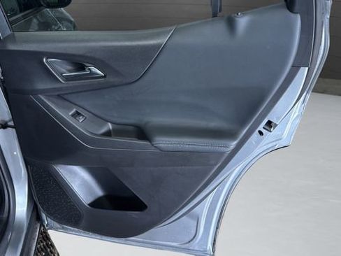 Used 2025 Chevrolet Equinox LT image 26