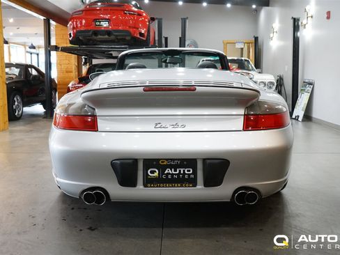 Used 2004 Porsche 911 Turbo image 5