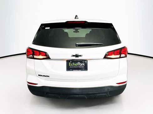 Used 2023 Chevrolet Equinox LS w/ LS Convenience Package FWD image 7