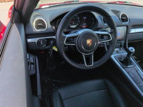 Used 2021 Porsche 718 Cayman RWD image 14