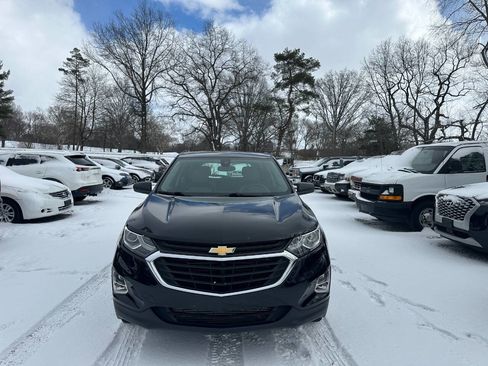 Used 2020 Chevrolet Equinox LS w/ LPO, Floor Liner Package image 2